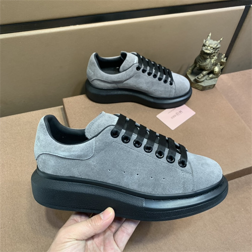 Alexander McQueen Shoes(AAA)-M/W-637