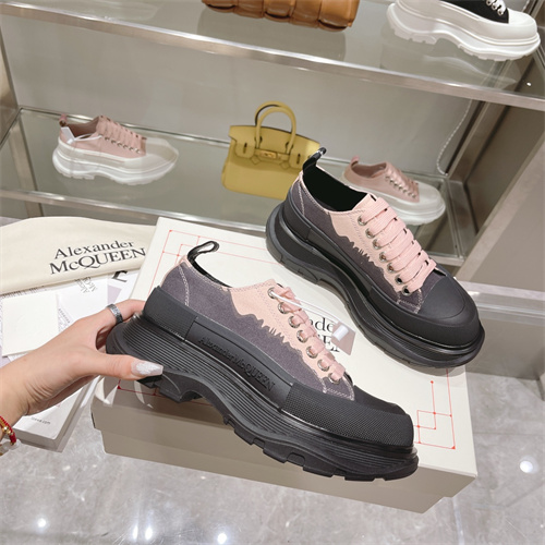 Alexander McQueen Shoes(AAA)-M/W-671