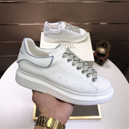 Alexander McQueen Shoes(AAA)-M/W-677