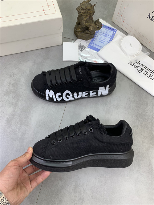 Alexander McQueen Shoes(AAA)-M/W-899