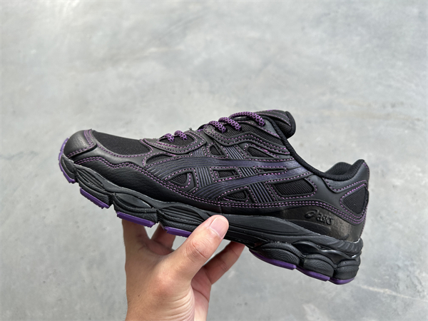 Asics shoes-W-0330
