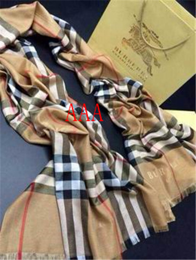 Burberry-Shawl-034