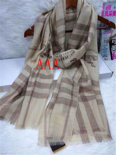 Burberry-Shawl-265