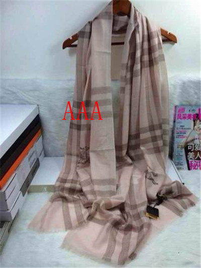 Burberry-Shawl-269