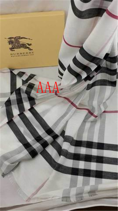 Burberry-Shawl-270