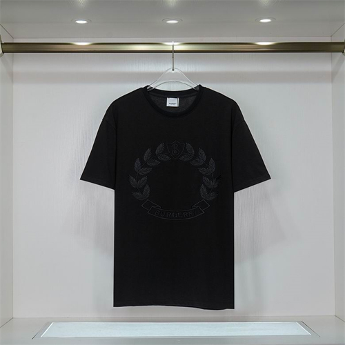 Burberry Round neck T-shirt-M-108