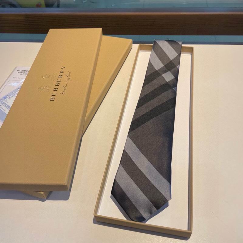 Burberry-Tie-0034