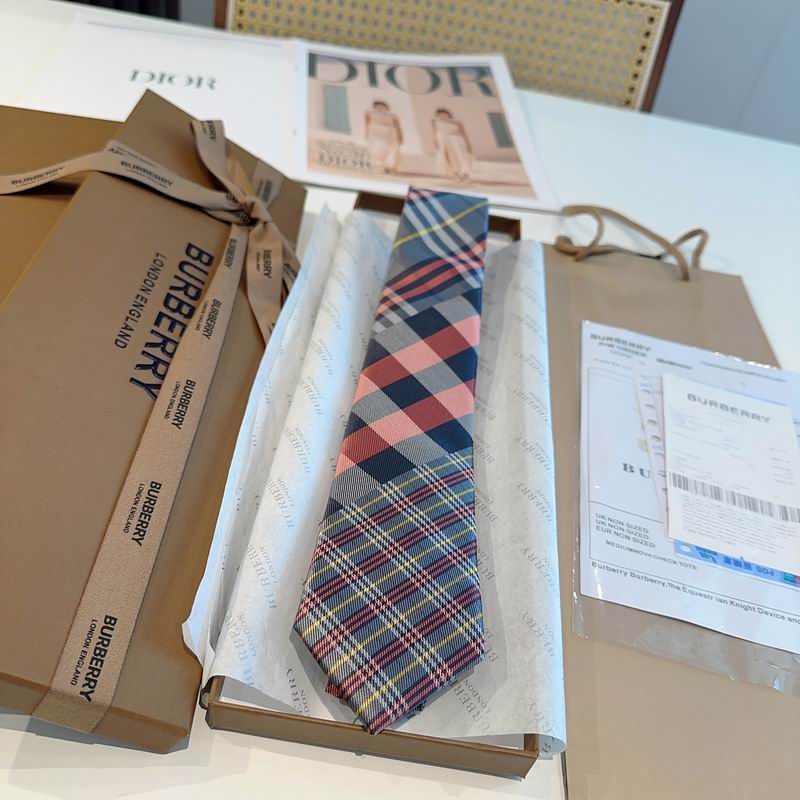 Burberry-Tie-0047