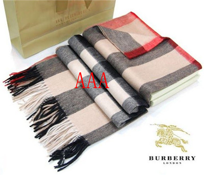 Burberry-Shawl-171
