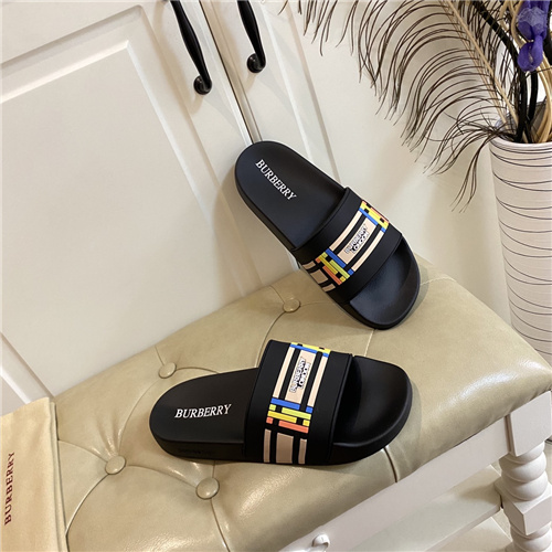 Burberry Sandal-M-023