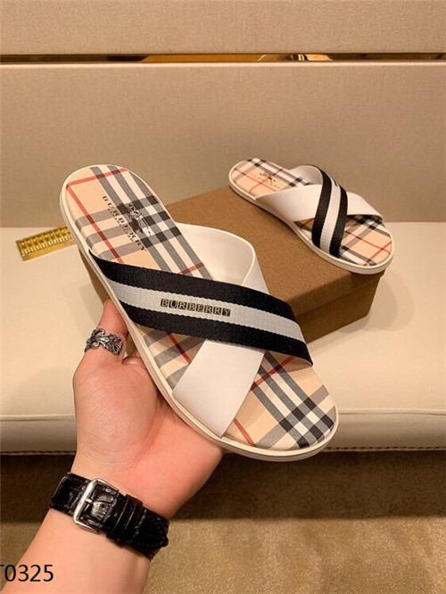 Burberry Sandal-M-007