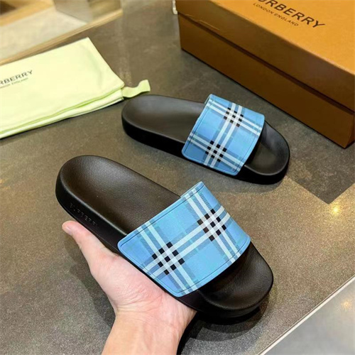Burberry Sandal-W-001