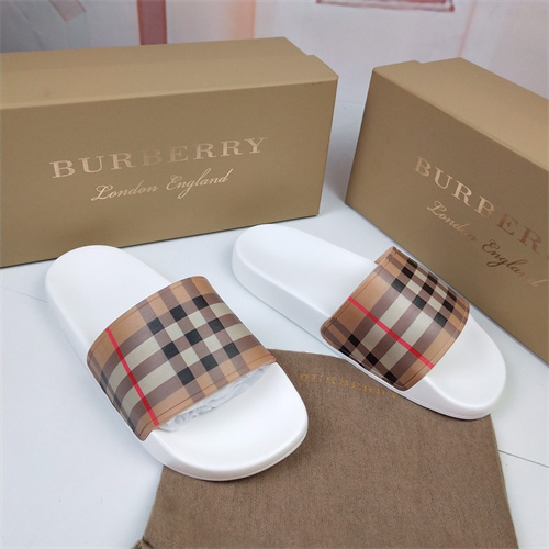 Burberry Sandal-W-009