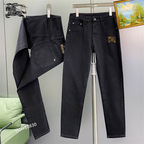 Burberry Jeans-M-0077