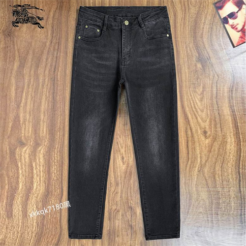 Burberry Jeans-M-0112
