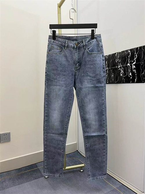Burberry Jeans-M-0124