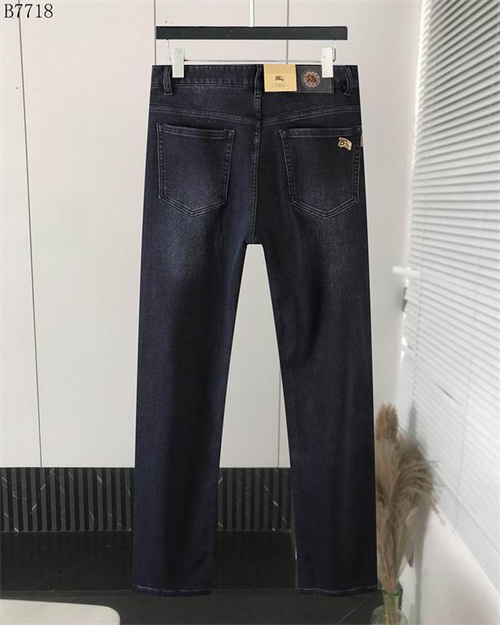 Burberry Jeans-M-020