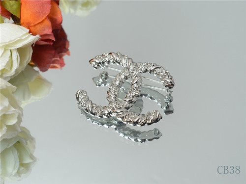 Chanel brooch-023