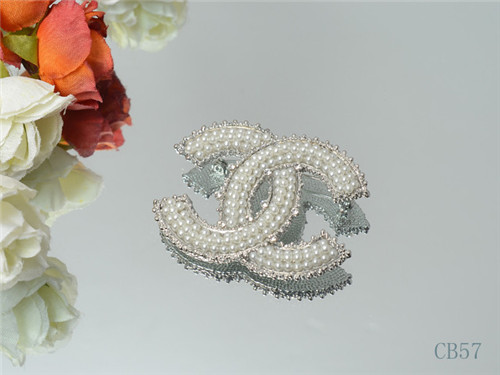 Chanel brooch-039