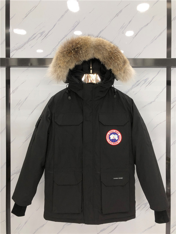 Canada Goose Down Jacket-M-015
