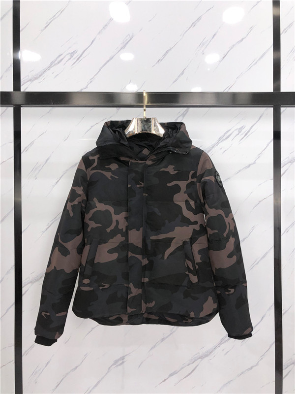 Canada Goose Down Jacket-M-033