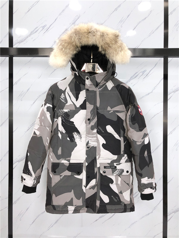Canada Goose Down Jacket-M-053