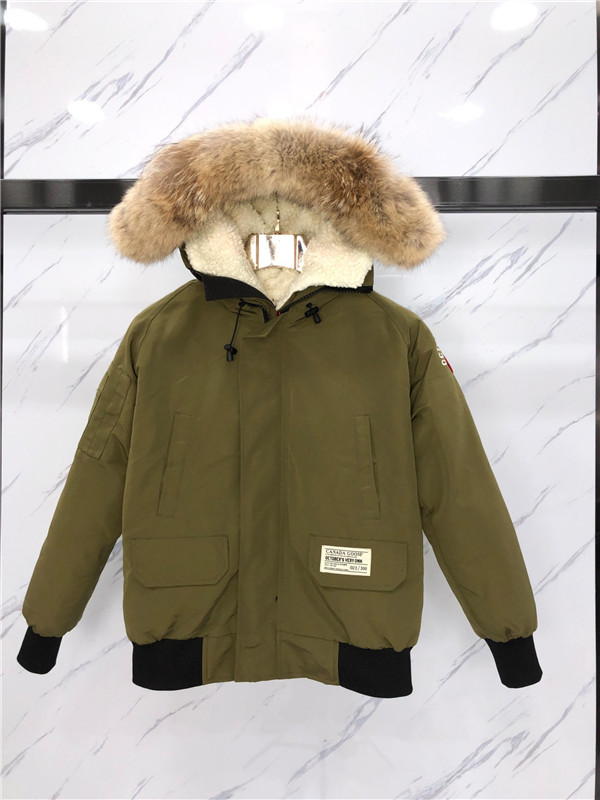 Canada Goose Down Jacket-W-003