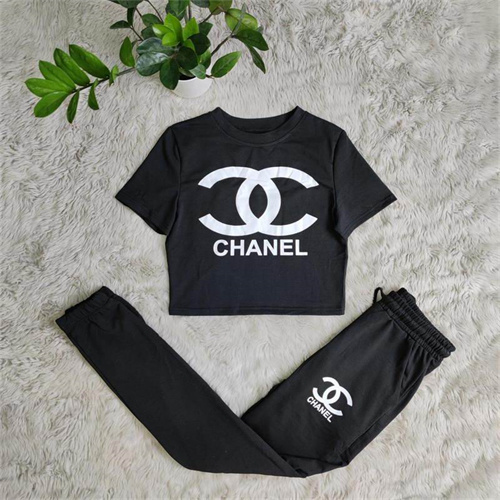 Chanel(Women)suits-032
