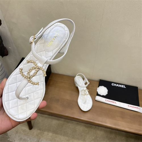 Chanel Sandal(AAA)-326