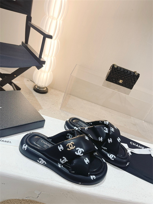 Chanel Sandal(AAA)-422