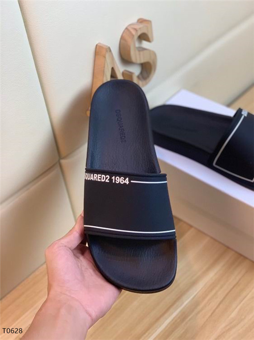 Dsquared2 Sandal-W-031