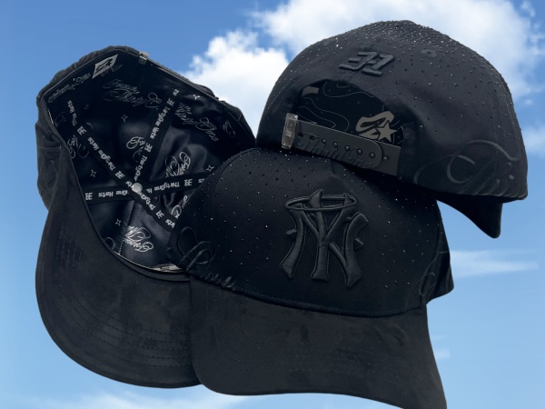 DANDY Snapbacks(AAA)-0098