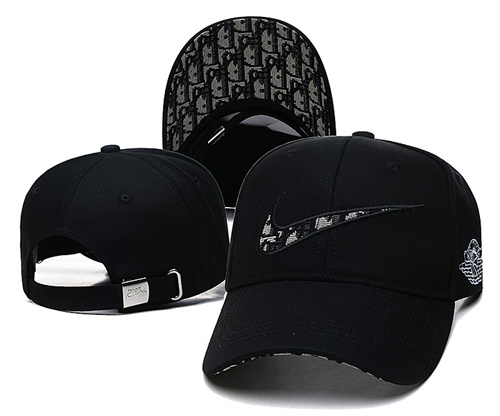 Dior Snapbacks-0009
