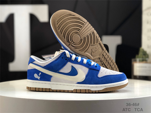 Dunk(low)-W-1388