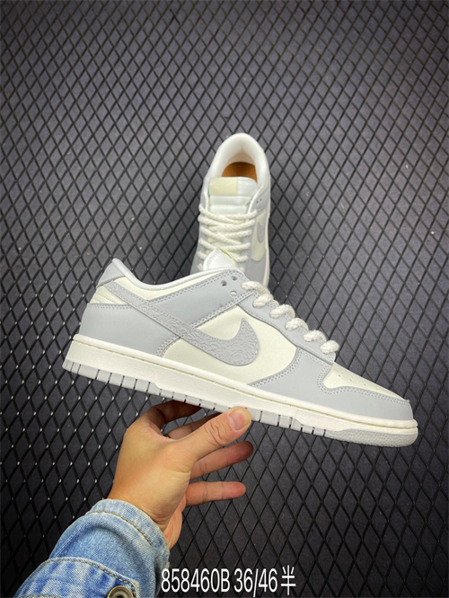 Dunk(low)-W-1395