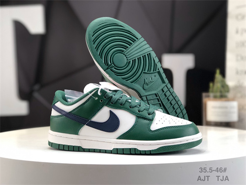 Dunk(low)-W-1549