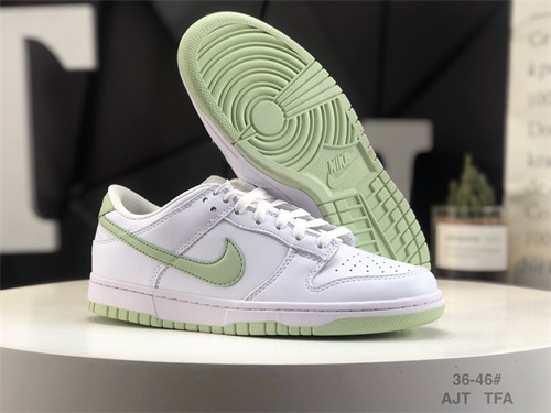 Dunk(low)-W-1597