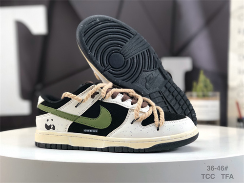 Dunk(low)-W-1696