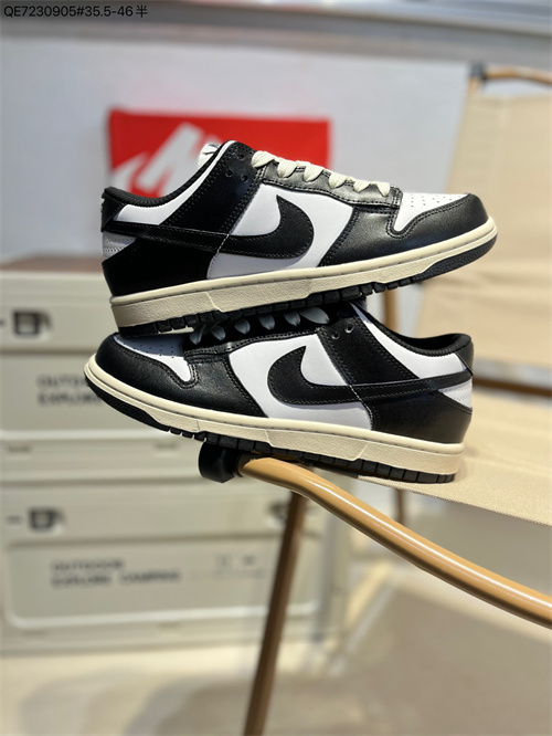 Dunk(low)-W-1700