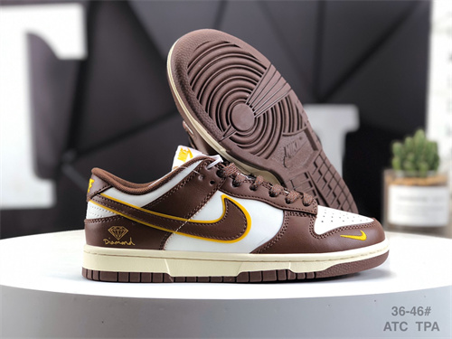 Dunk(low)-W-1901