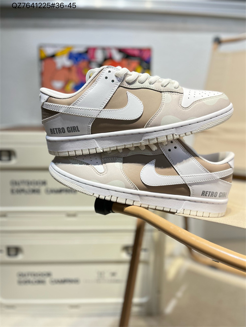 Dunk(low)-W-2225