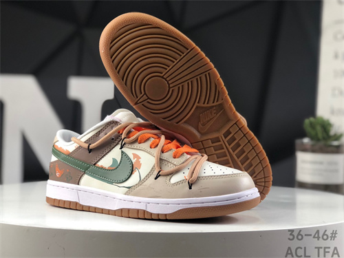 Dunk(low)-W-2293