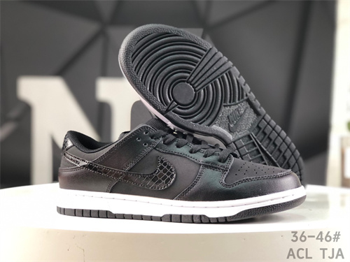 Dunk(low)-W-2543
