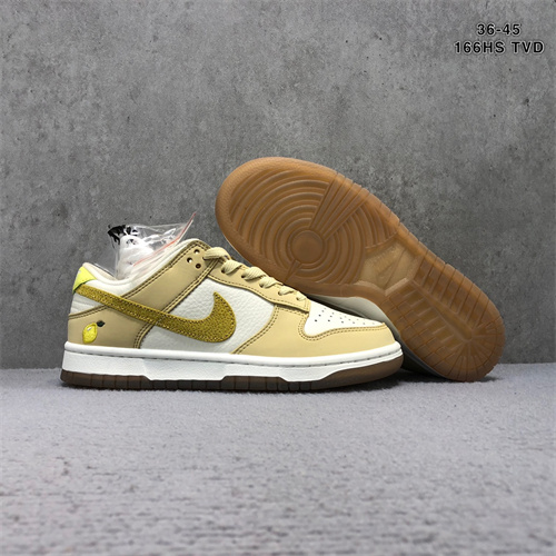 Dunk(low)-W-834