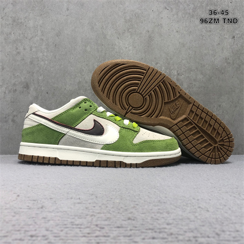 Dunk(low)-M-823