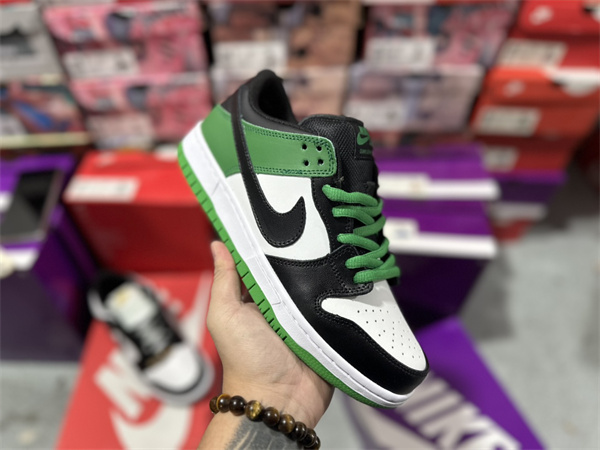 Nike Dunk(46,47,48,)-0136