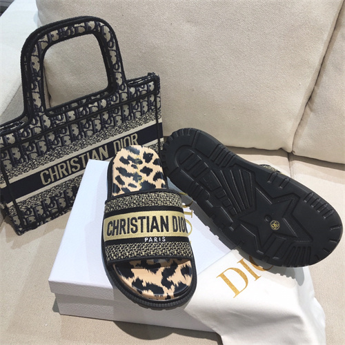 Dior Sandal-W-207