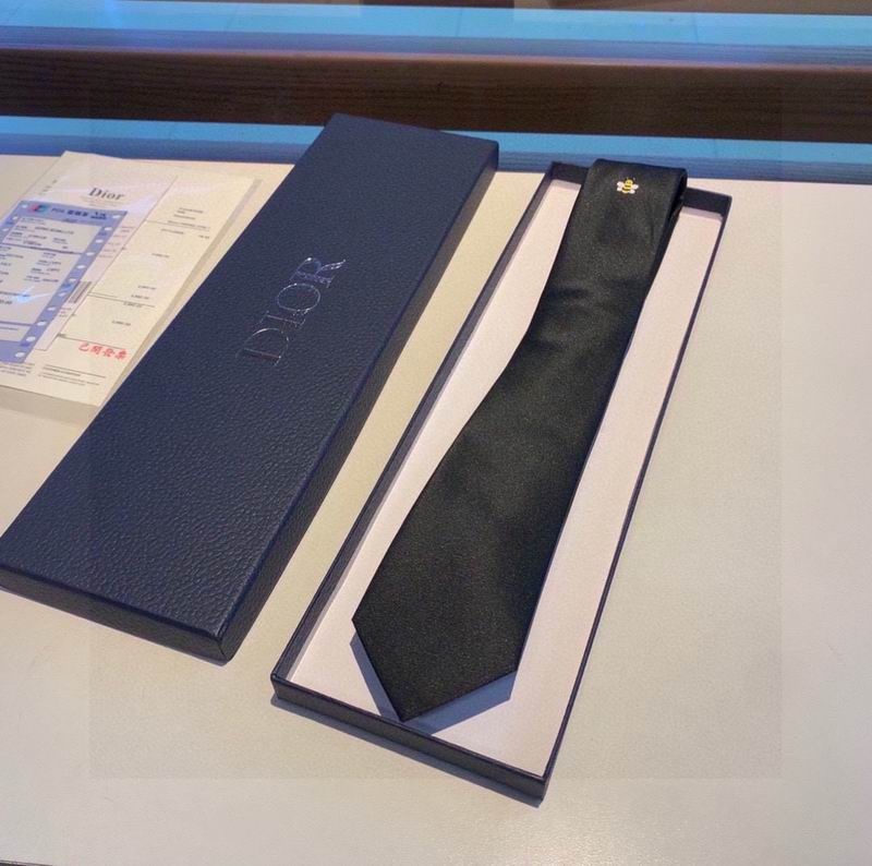 Dior-Tie-0010