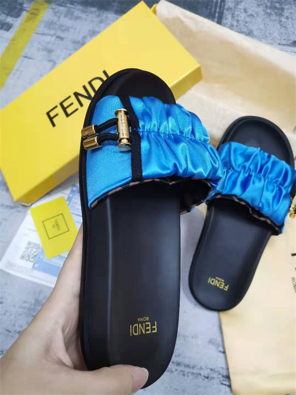 FENDI Sandal-W-098