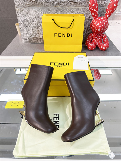 Fendi Boots(AAA)-056